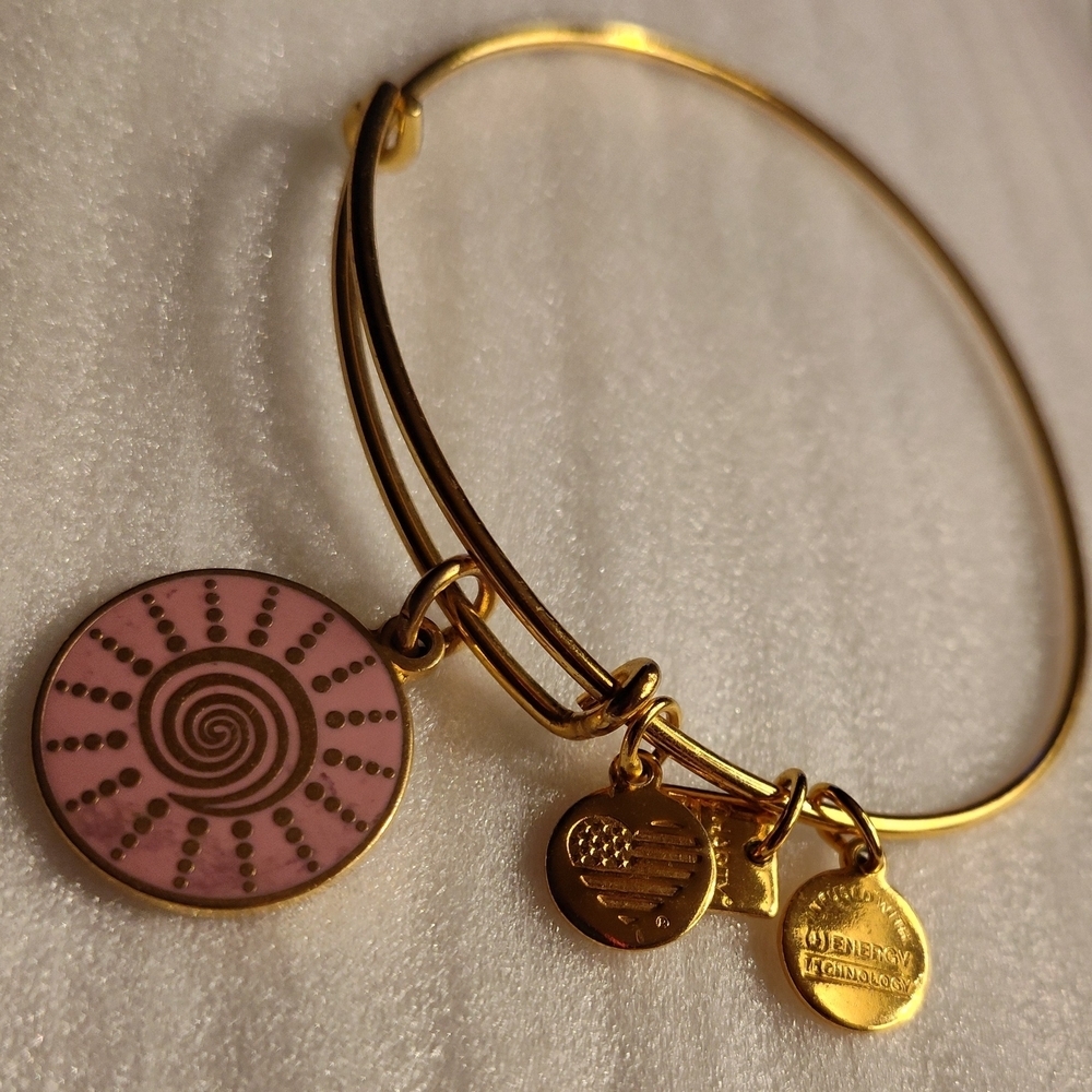 2015 Alex and Ani Gold X BCRF Pink Spiral Sun Bangle Charm Bracelet EUC
